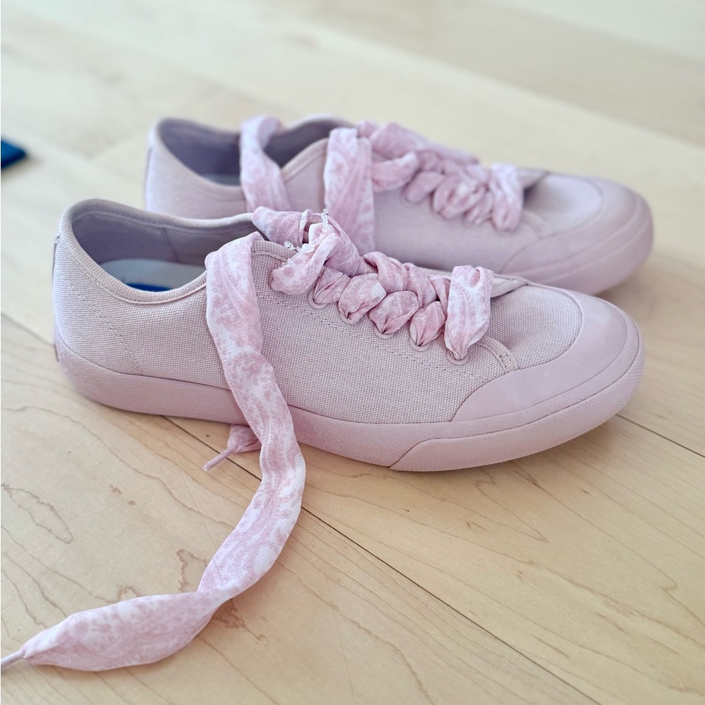 Dolce Vita X CLEAR Canvas Bryton Sneaker